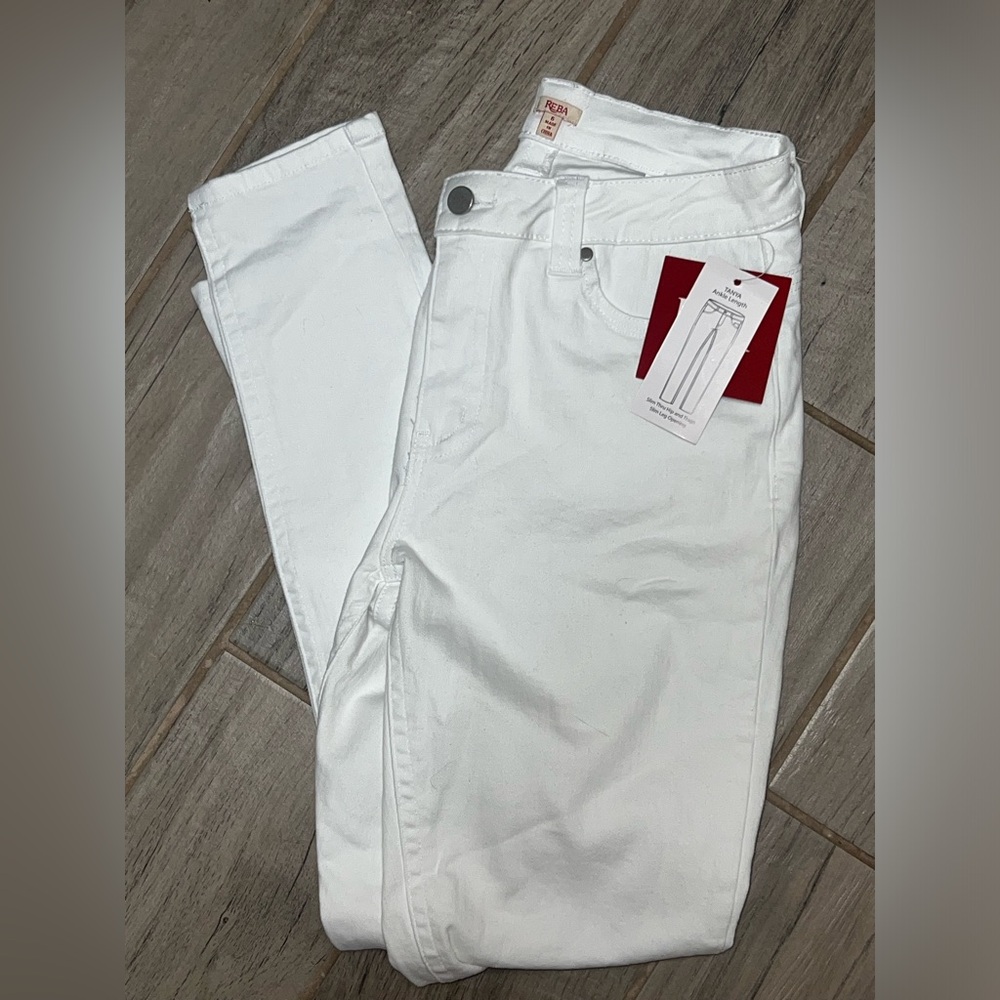 Reba White Slim Jeans